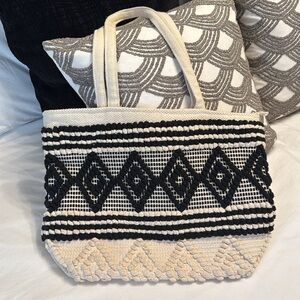 Canvas tote